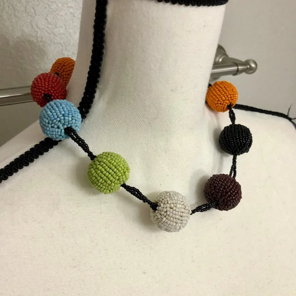 Fun Chunky 80s Beaded Ball 19